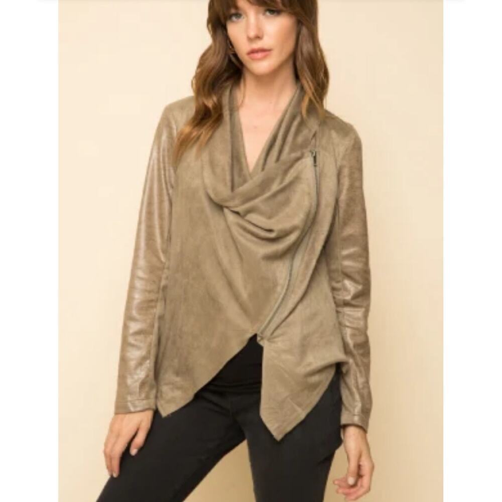 BLANK NYC Womens Size S Tan Drape Moto Front Faux Suede Asymmetrical Zip Jacket